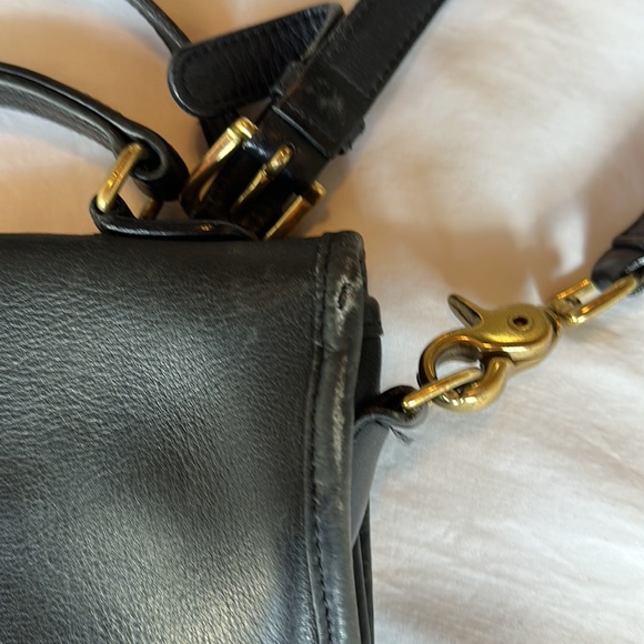 Vintage Coach Station Bag | Genuine Black leather - Picture 12 of 15